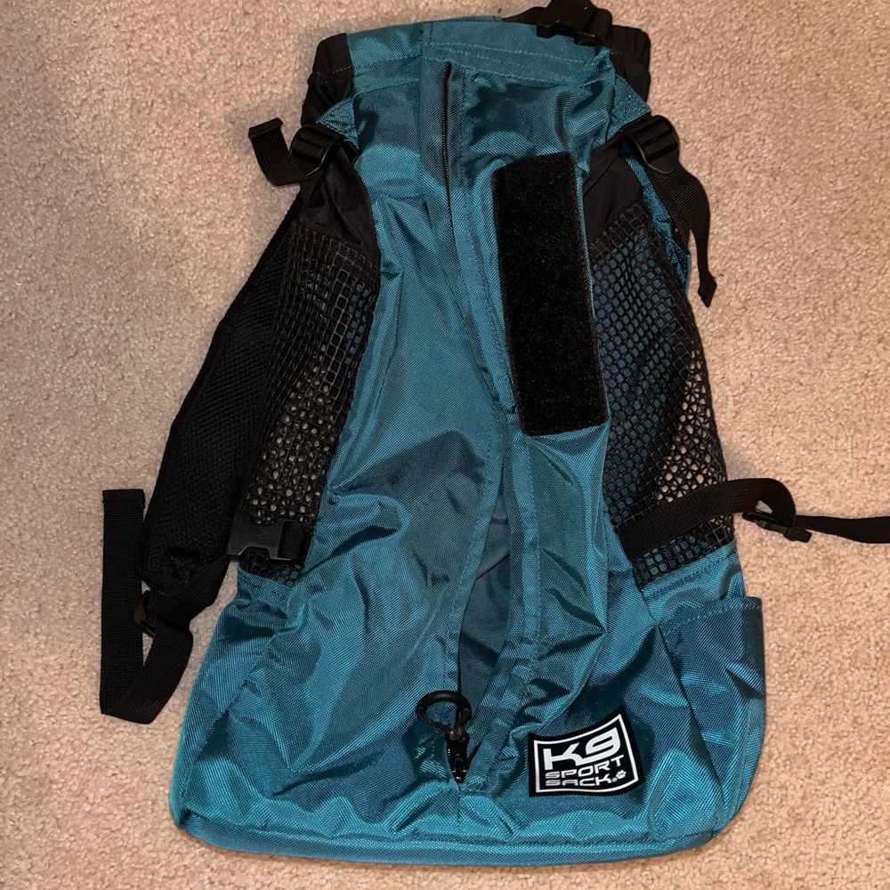 K-9 sport sack: LARGE, BRAND NEW